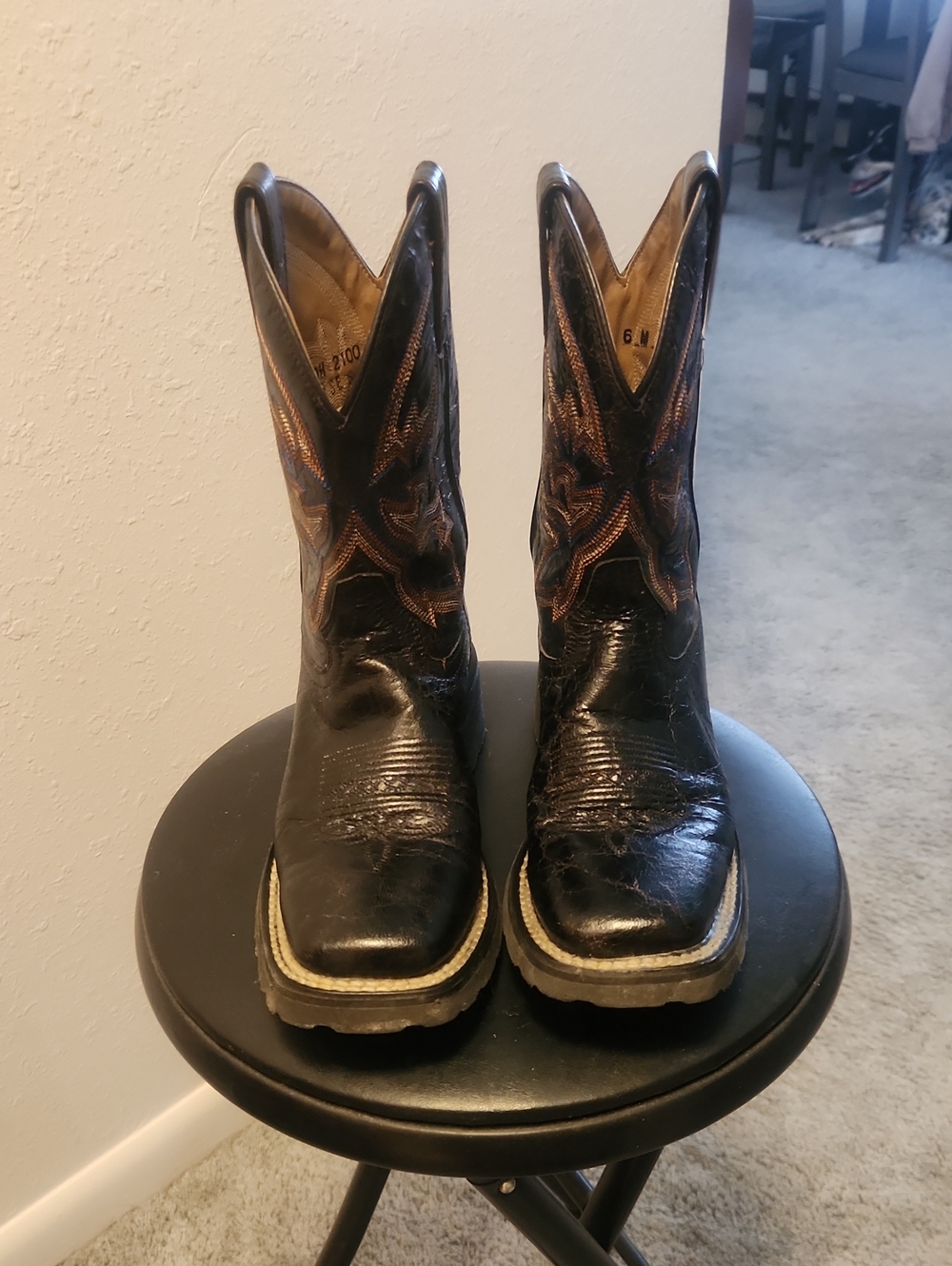 Double H Black Western Boots With Stitched Detail Size 6